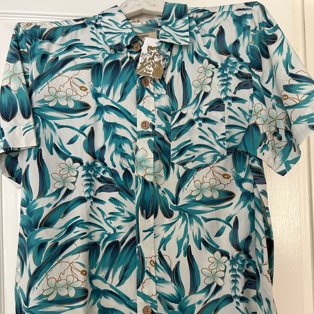 Brand New Kensington Men’s button up